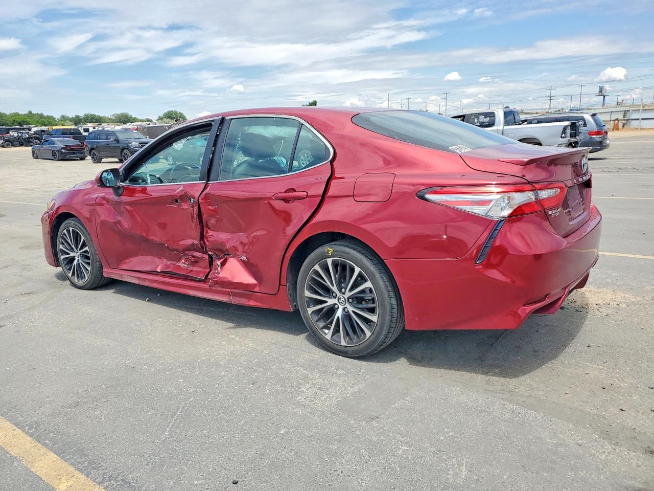 2018 Toyota Camry Se - zdjęcie 2