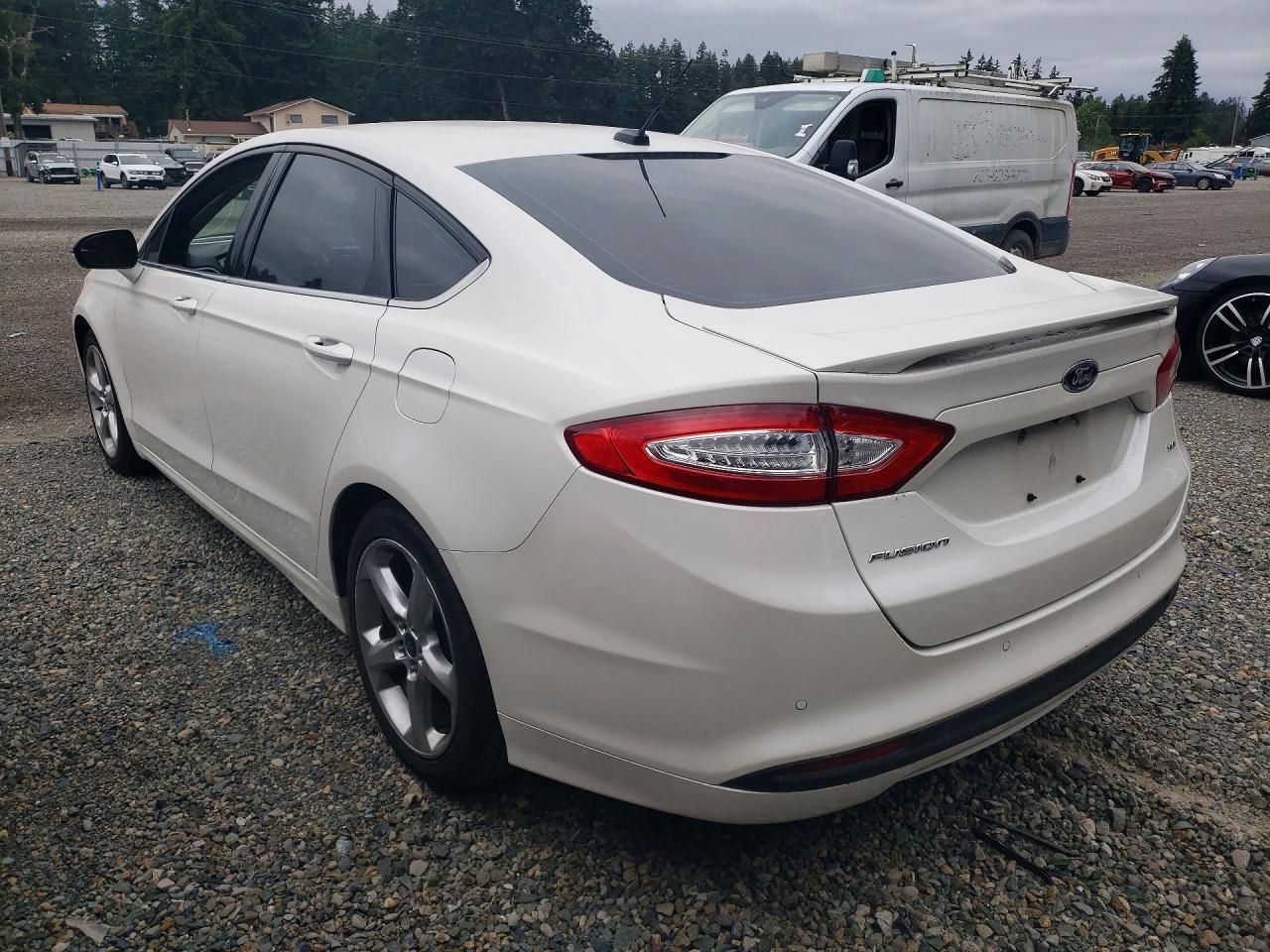 2015 Ford Fusion Se - zdjęcie 2