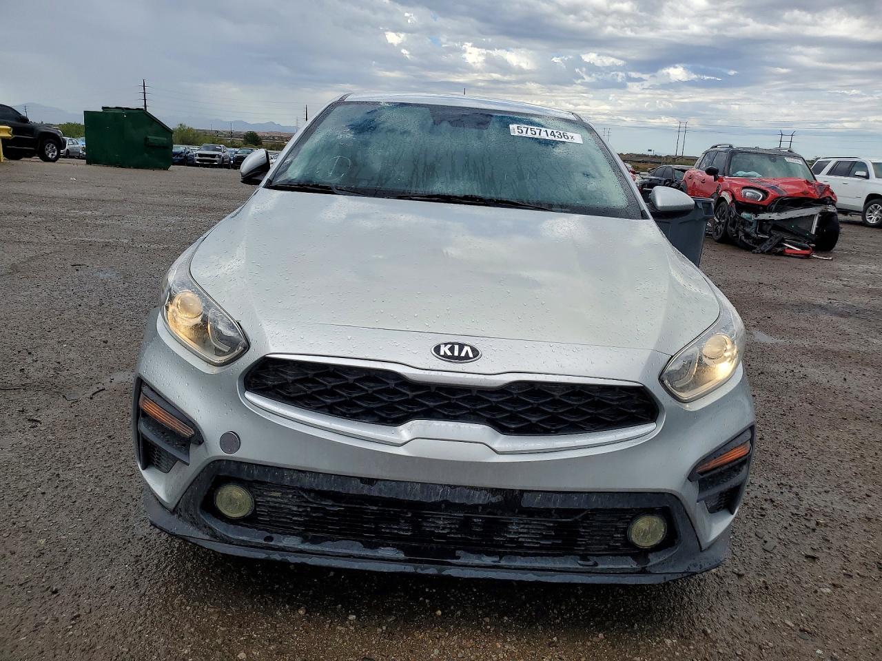 2021 Kia Forte Lxs - zdjęcie 5