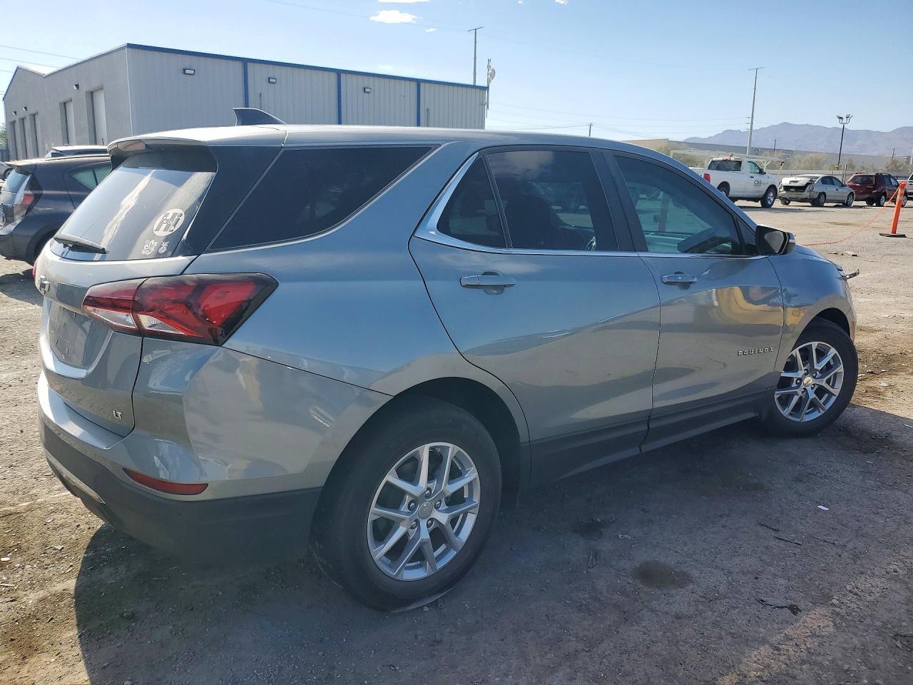 2024 Chevrolet Equinox Lt - zdjęcie 3