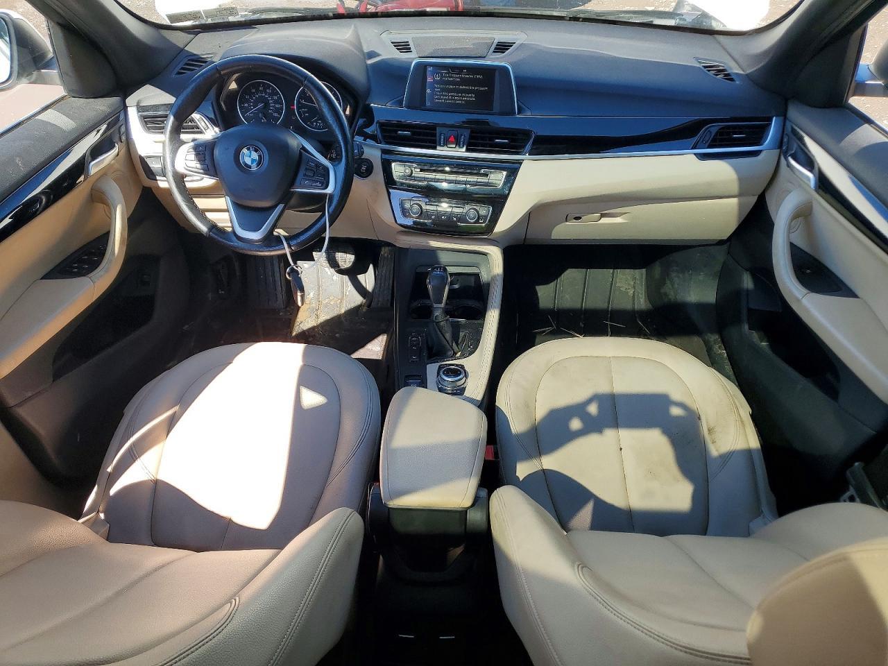 2017 BMW X1 xDrive28I - zdjęcie 8
