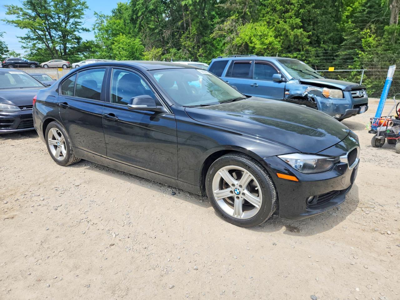2014 BMW 320 I xDrive - zdjęcie 4