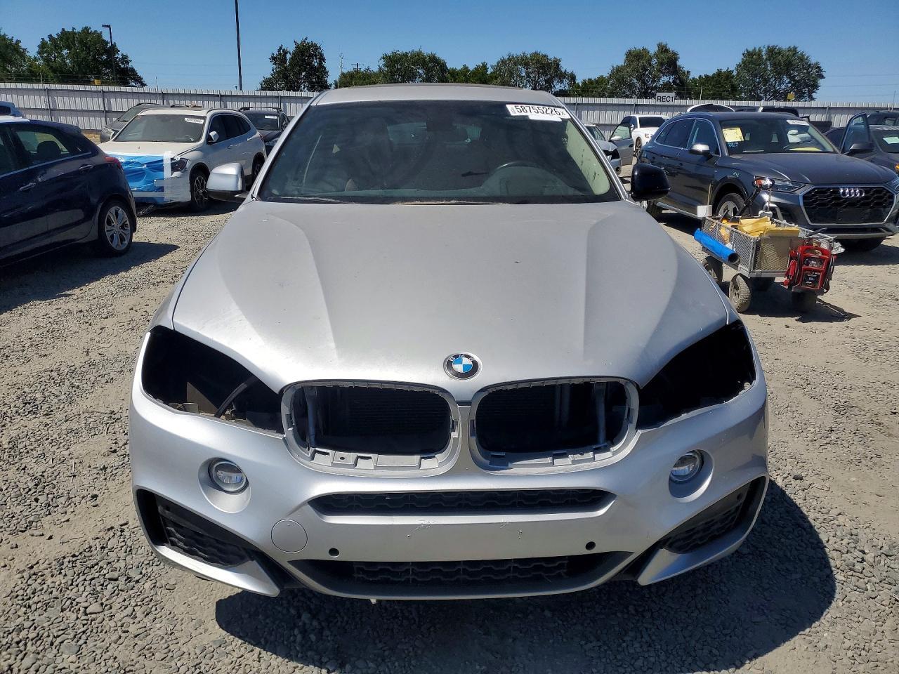 2016 BMW X6 xDrive35I - zdjęcie 5