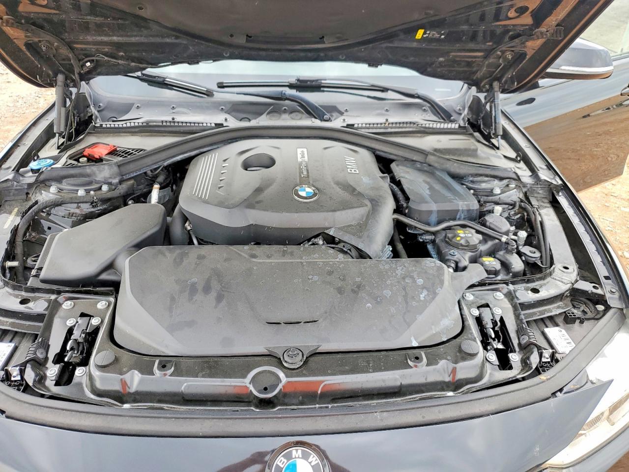 2018 BMW 330 I - zdjęcie 11