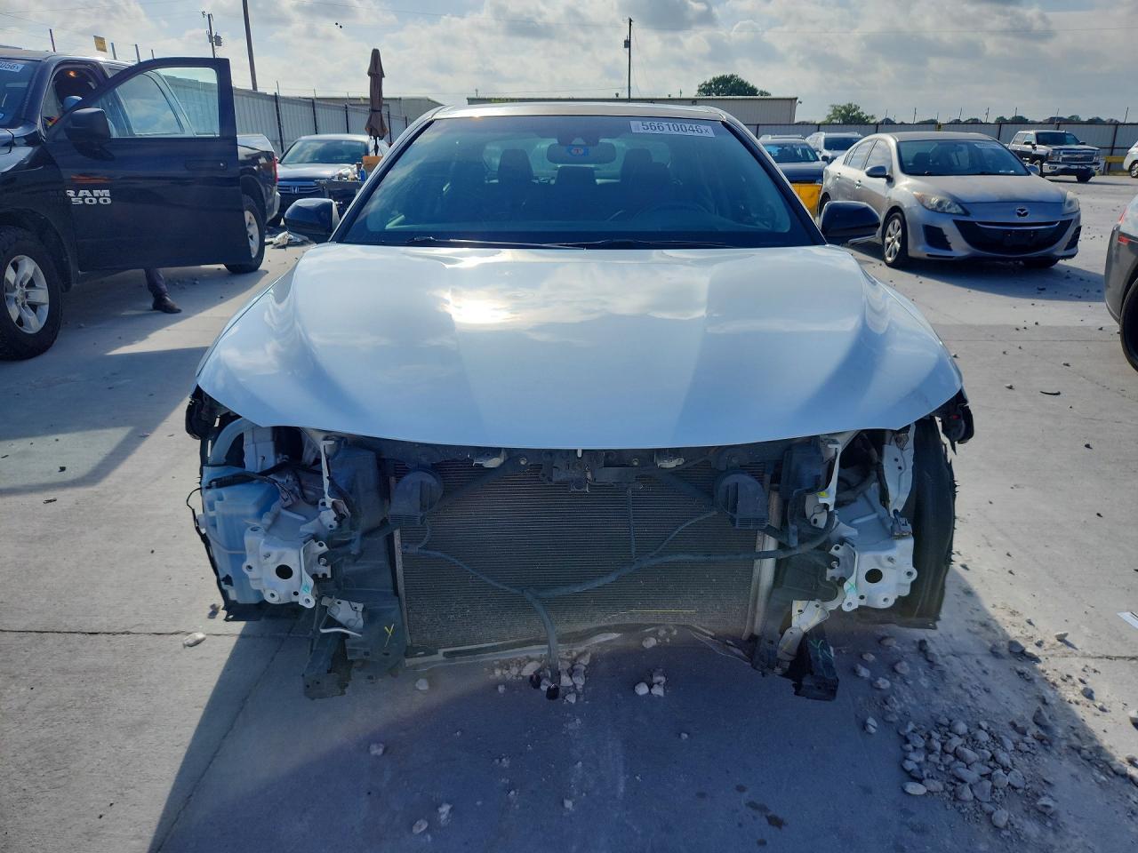 2018 Toyota Camry Xse V6 - zdjęcie 5