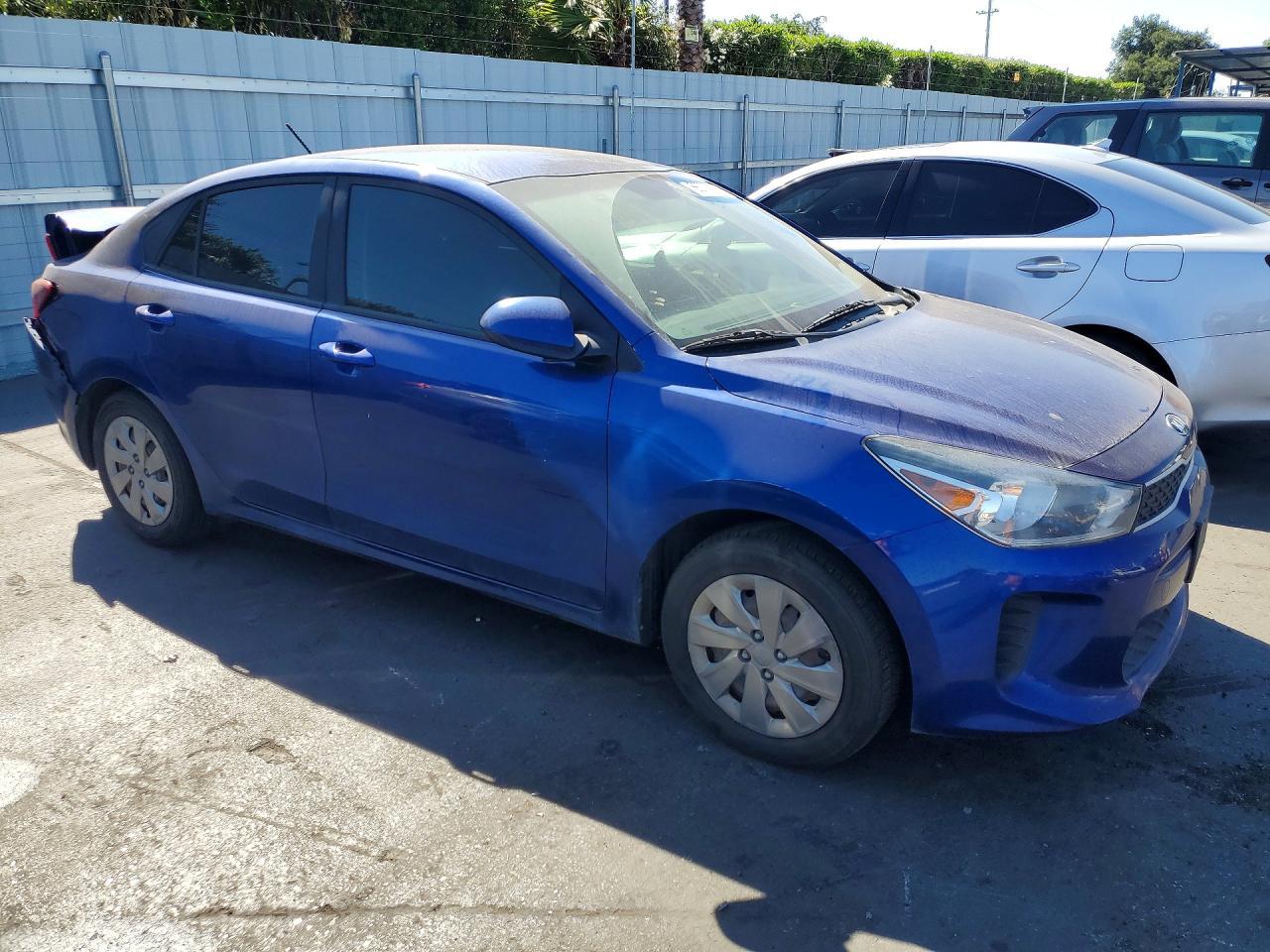 2019 Kia Rio S - zdjęcie 4