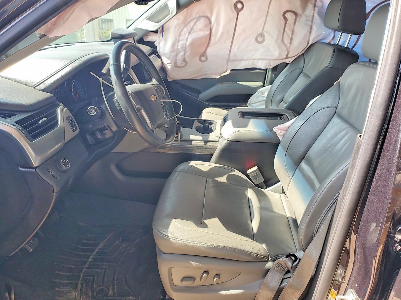 2016 Chevrolet Tahoe C1500 Lt - zdjęcie 7