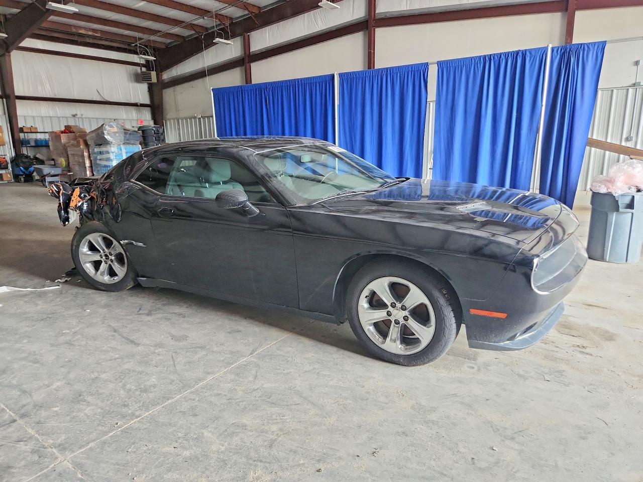 2017 Dodge Challenger Sxt - zdjęcie 4