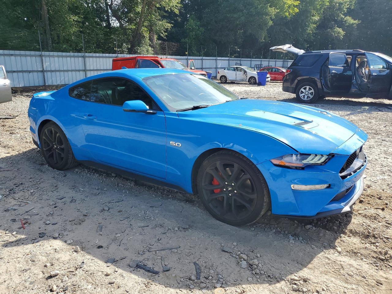 2023 Ford Mustang Gt - zdjęcie 4