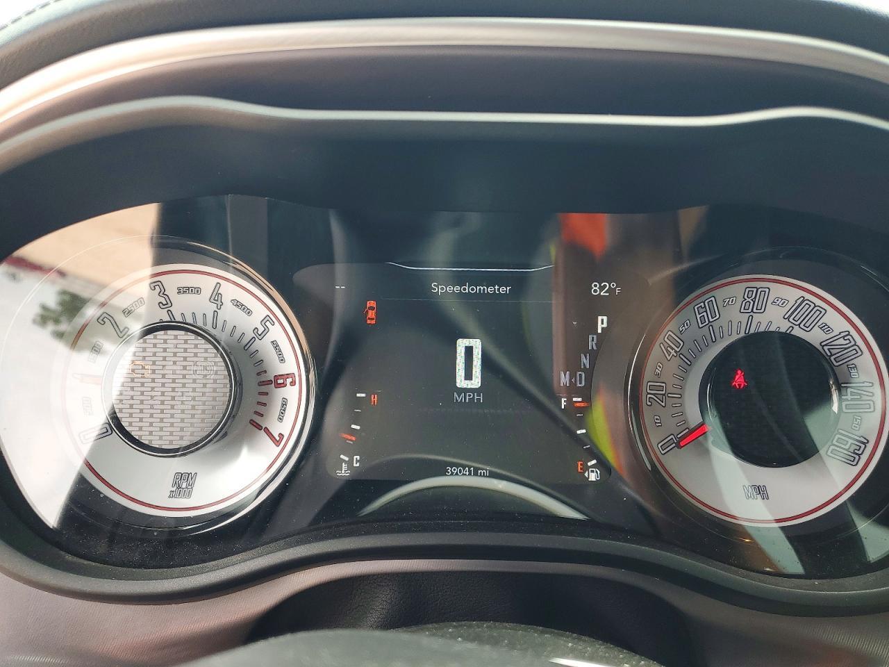 2021 Dodge Challenger R/T - zdjęcie 9