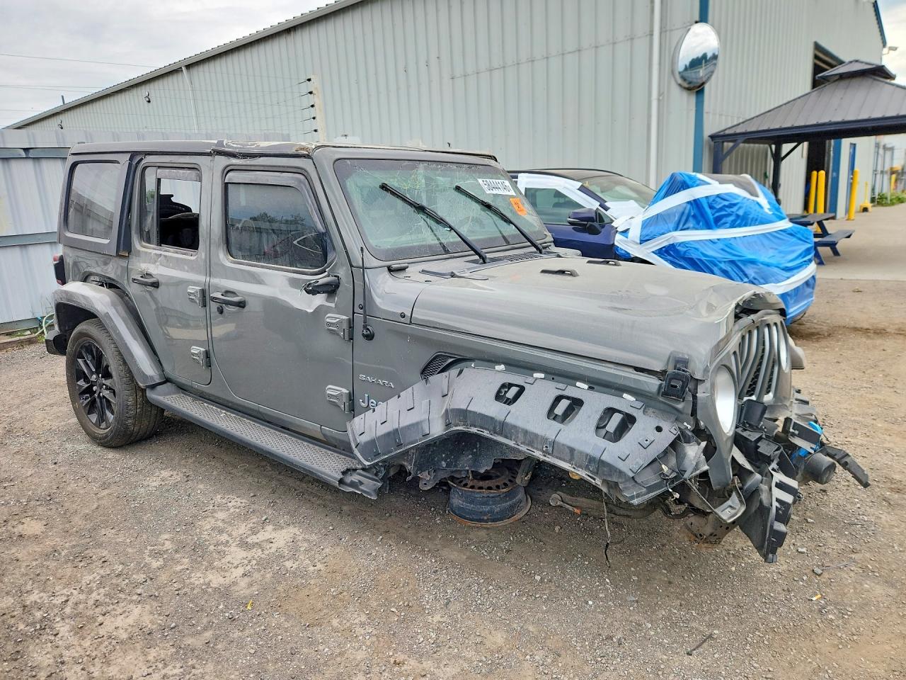 2023 Jeep Wrangler Sahara 4Xe - zdjęcie 4