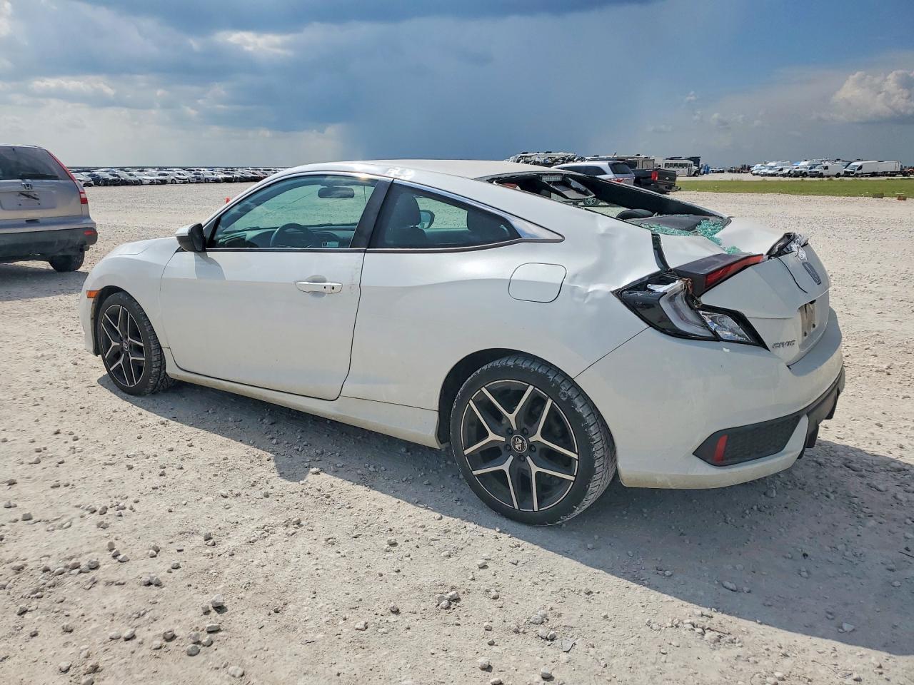 2019 Honda Civic Sport - zdjęcie 2