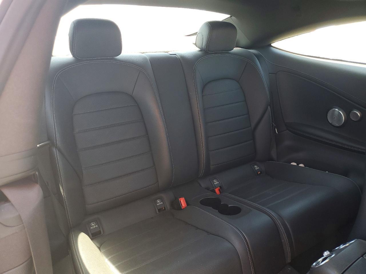2017 Mercedes-Benz C 300 - zdjęcie 10