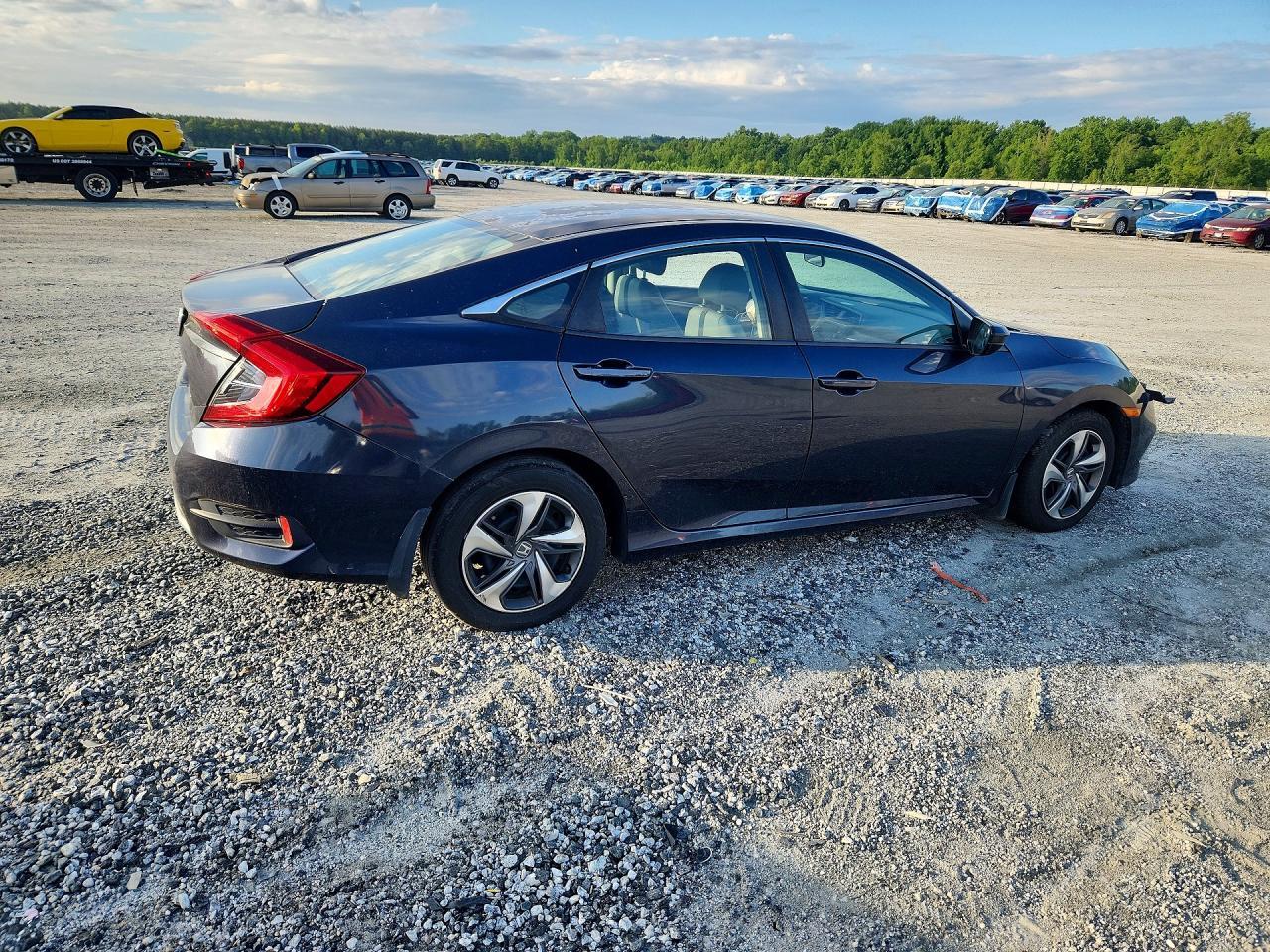 2019 Honda Civic - zdjęcie 3