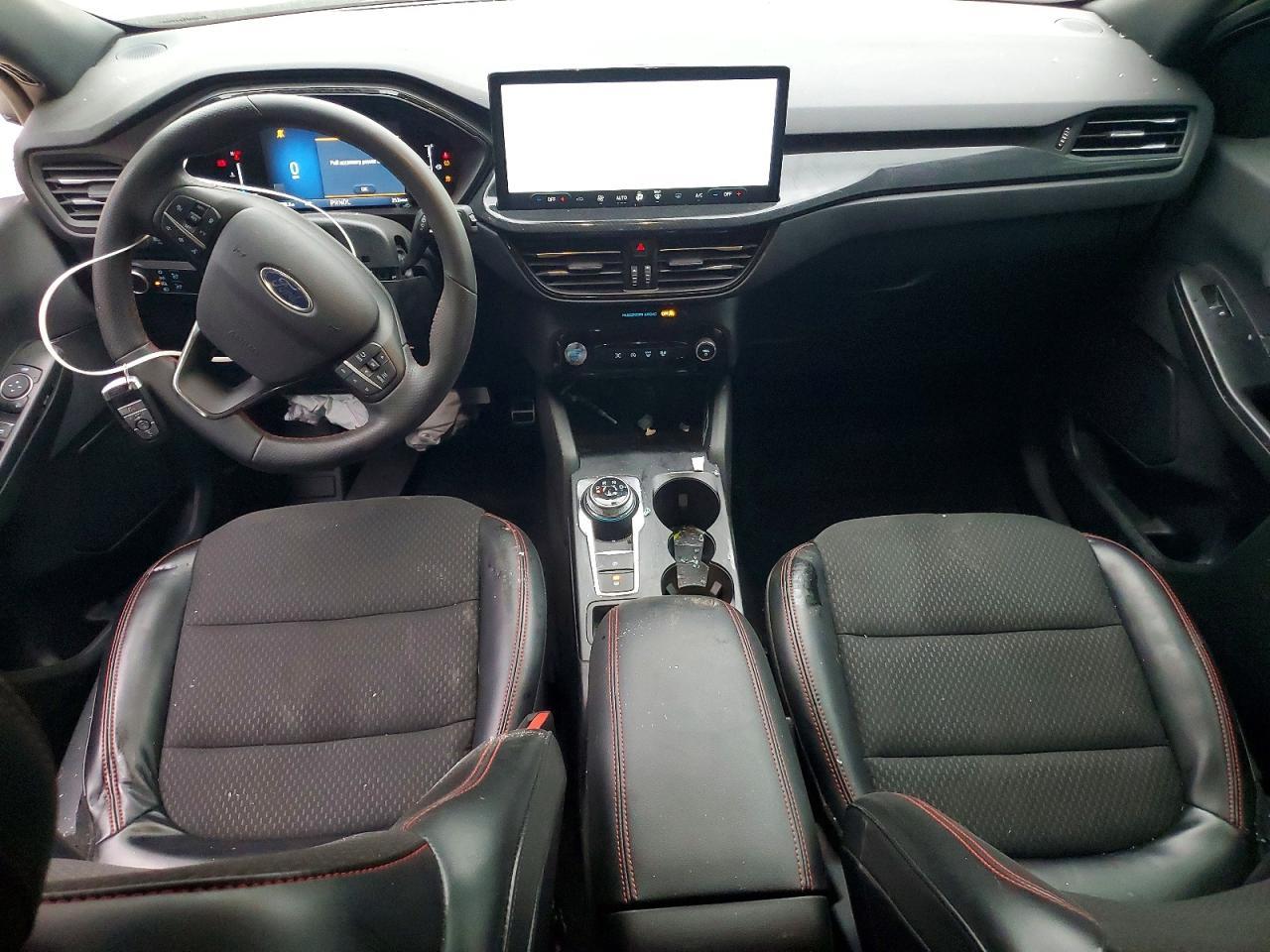 2024 Ford Escape St Line - zdjęcie 8