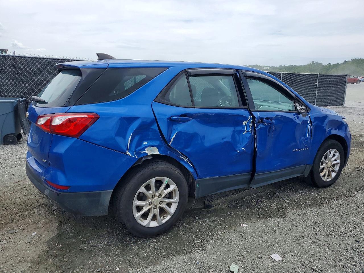 2019 Chevrolet Equinox Ls - zdjęcie 3