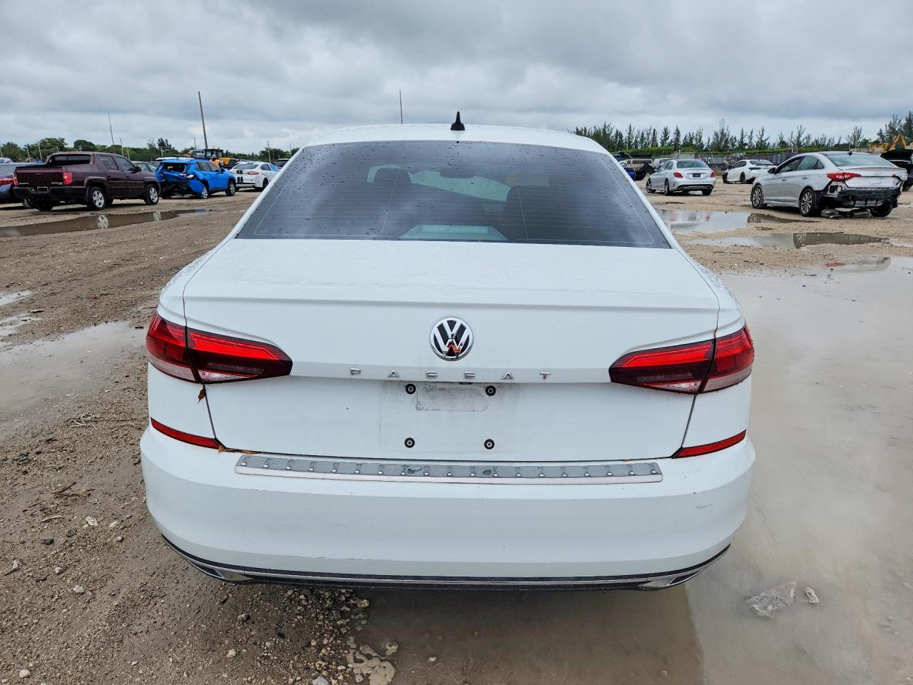 2021 Volkswagen Passat Se - zdjęcie 6
