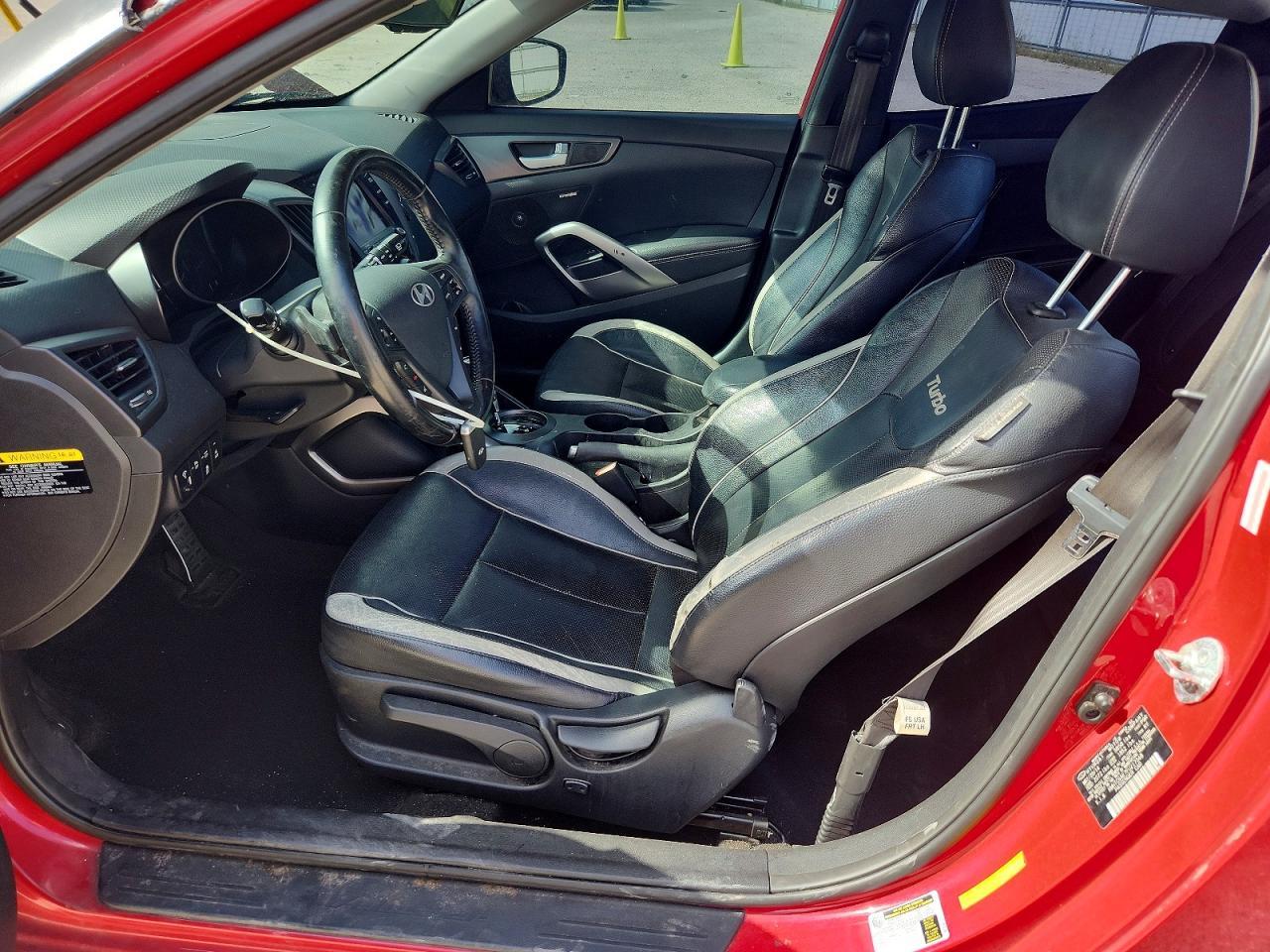 2015 Hyundai Veloster Turbo - zdjęcie 7