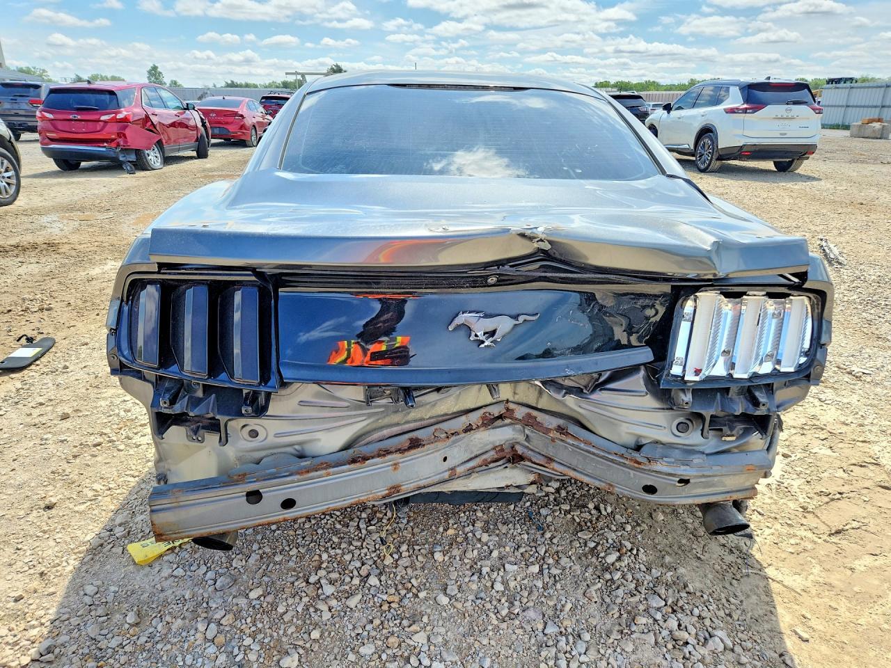 2017 Ford Mustang - zdjęcie 6