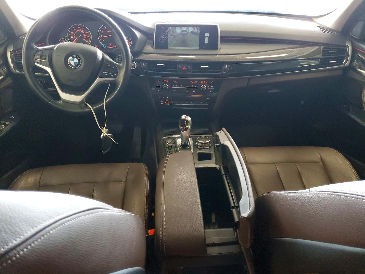 2015 BMW X5 xDrive35I - zdjęcie 8