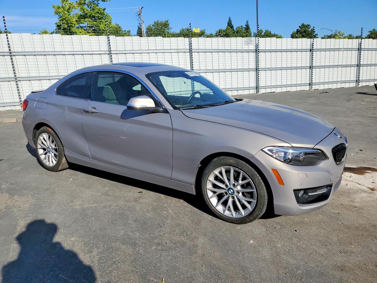 BMW Seria 2 - zdjęcie 4