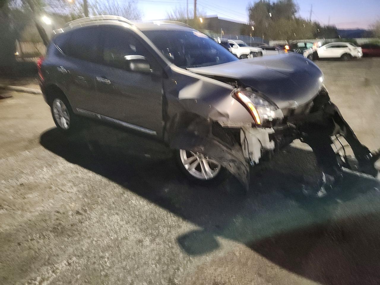 2015 Nissan Rogue Select S - zdjęcie 4