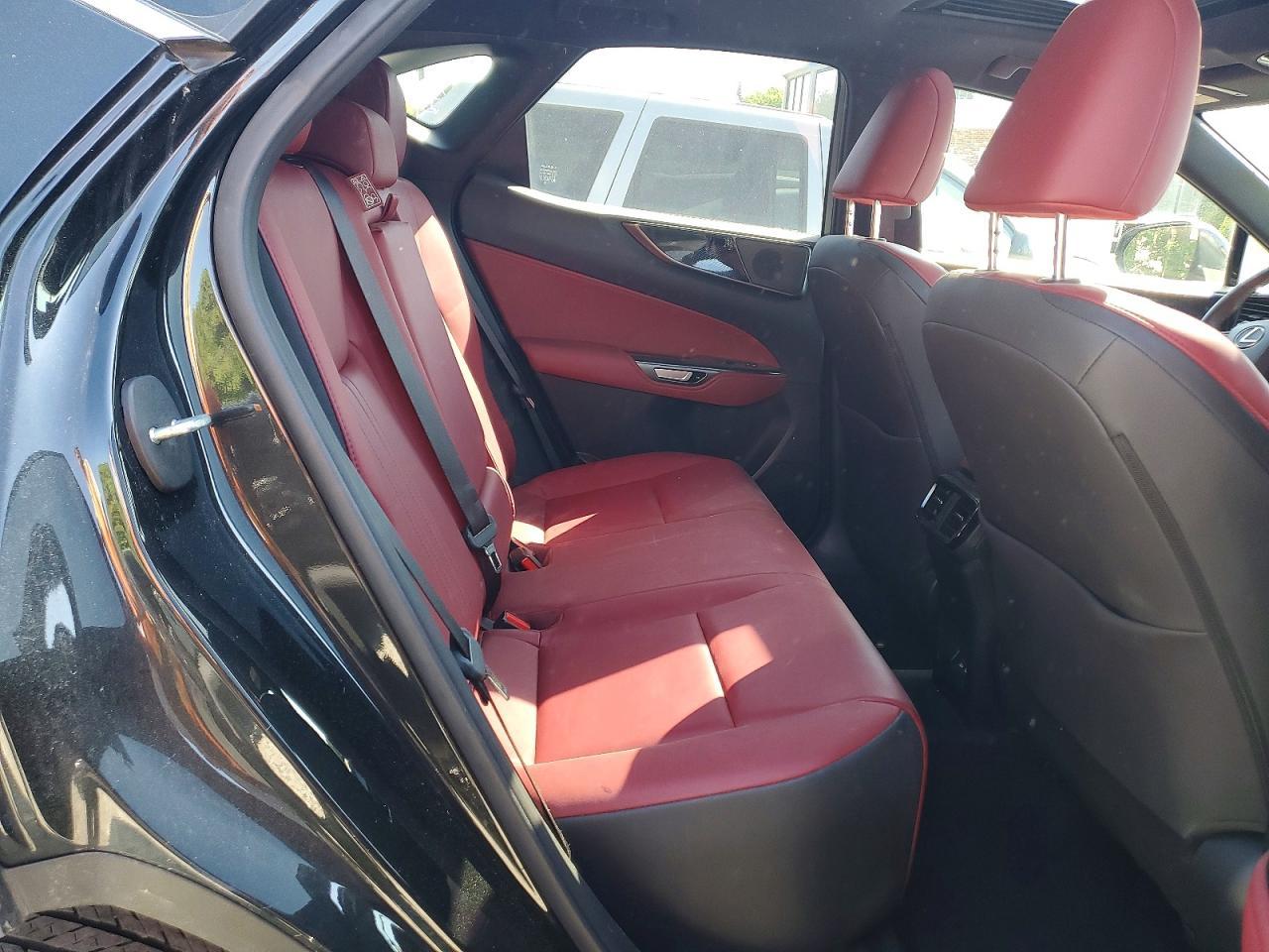 2022 Lexus Nx 350 - zdjęcie 11