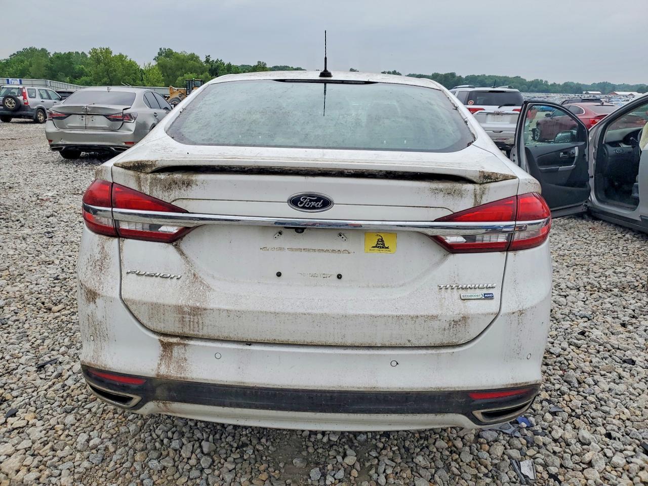 2018 Ford Fusion Titanium - zdjęcie 6