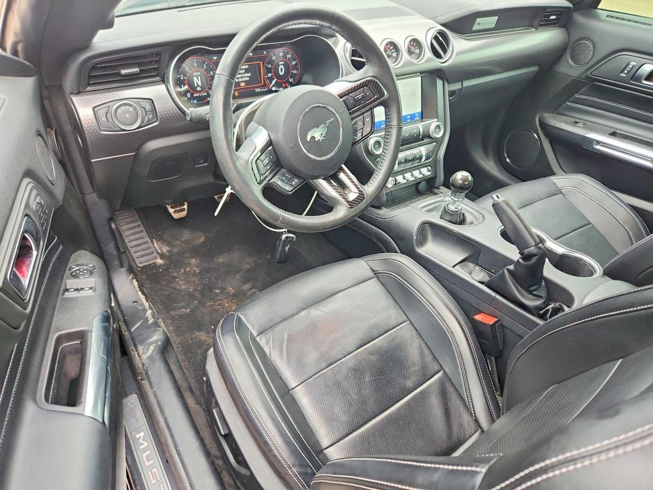 2021 Ford Mustang Gt - zdjęcie 8