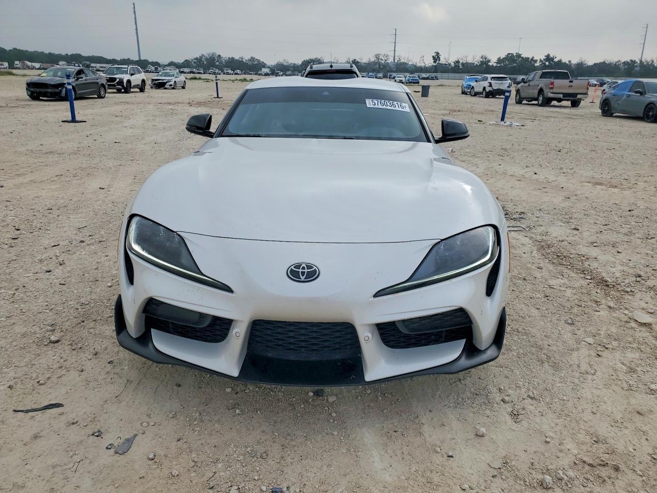 2026 Toyota Gr Supra 3.0 Premium - zdjęcie 9