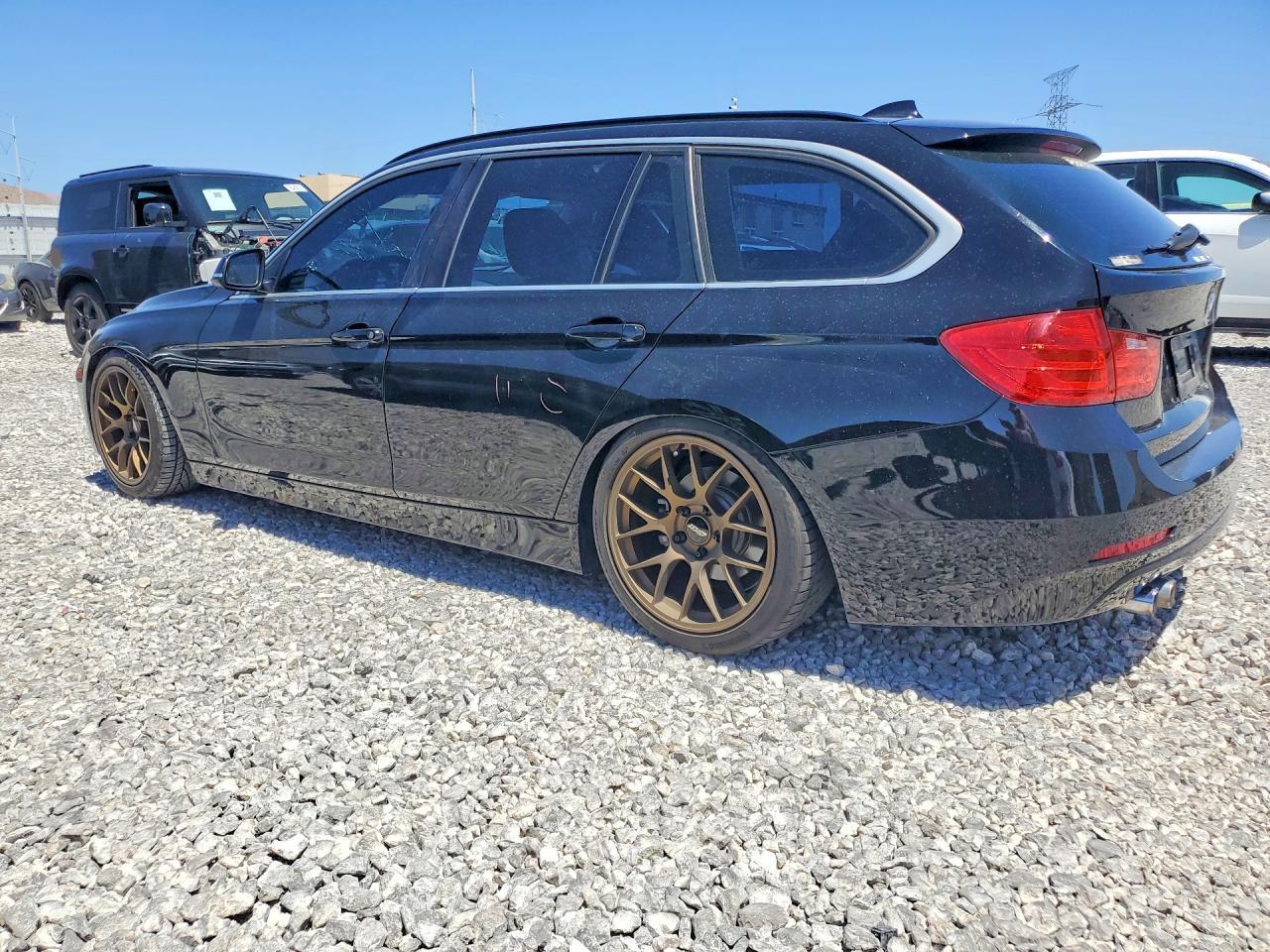 2015 BMW 328 Xi - zdjęcie 2