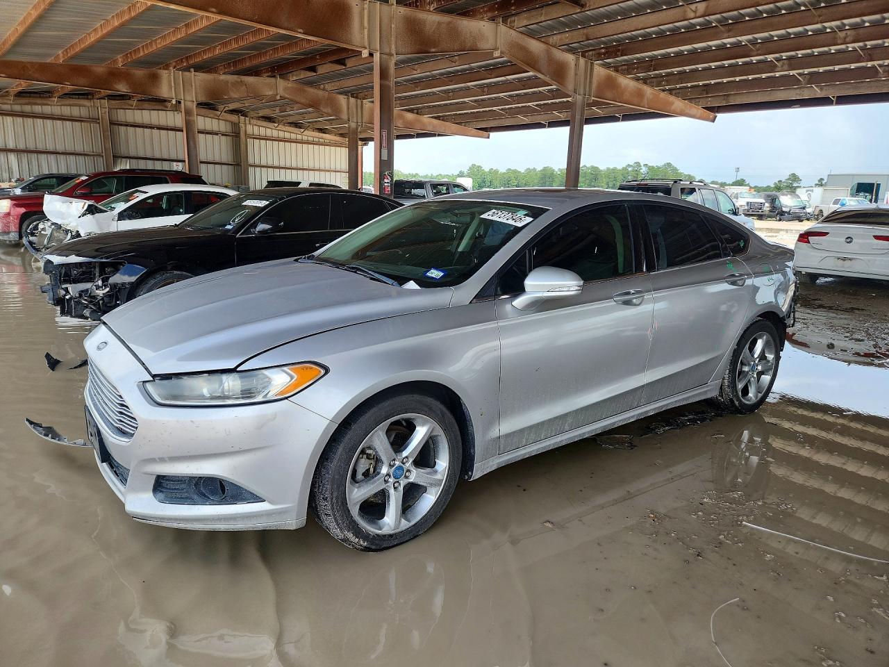 2013 Ford Fusion Se - zdjęcie główne