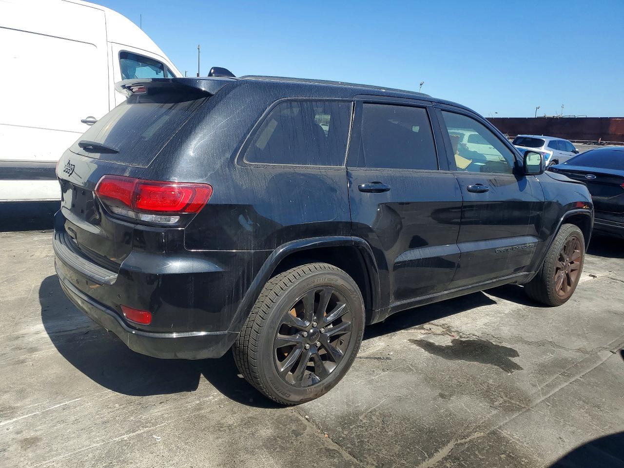 2022 Jeep Gand Chero - zdjęcie 3