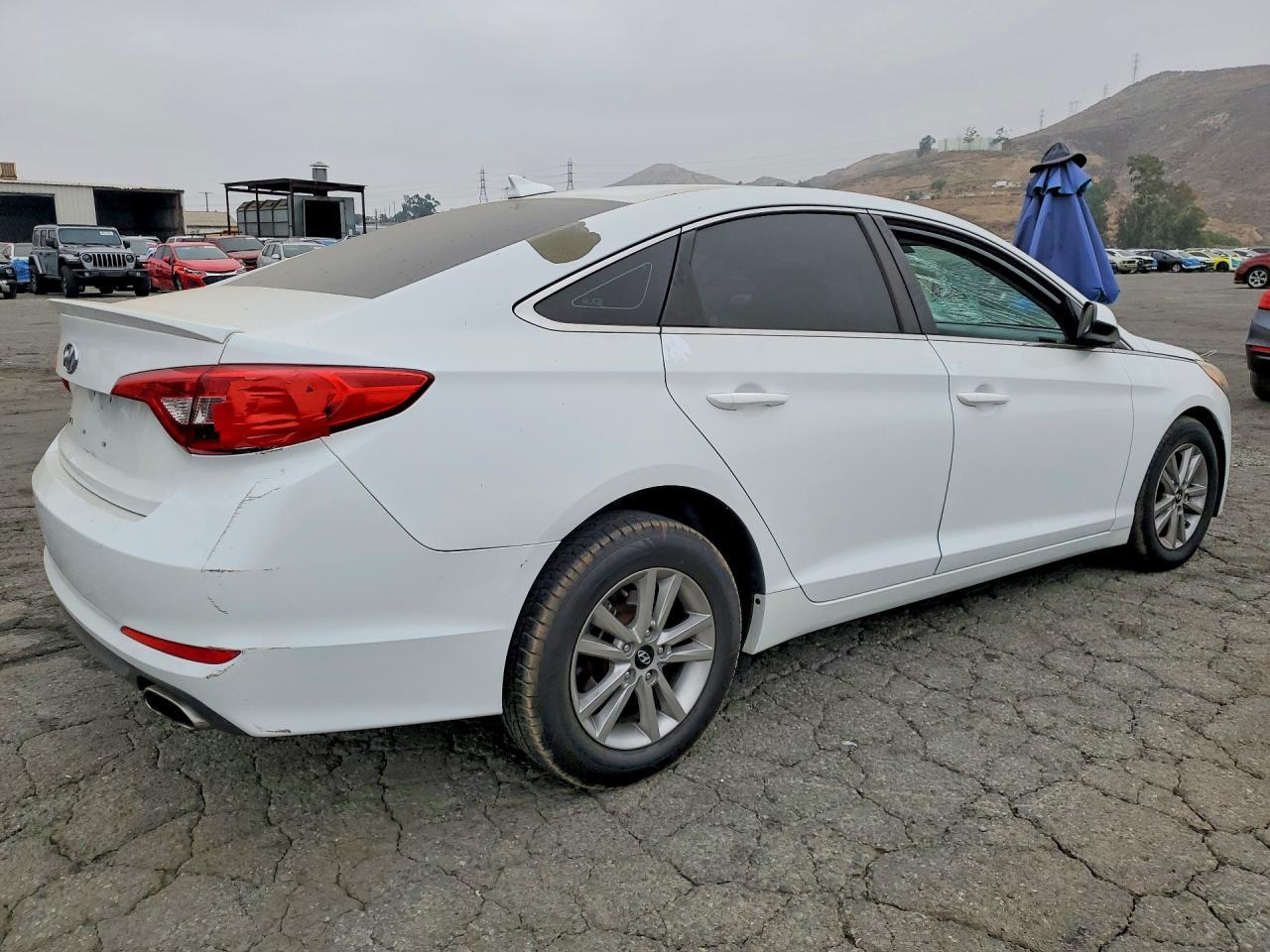 2016 Hyundai Sonata Se - zdjęcie 3