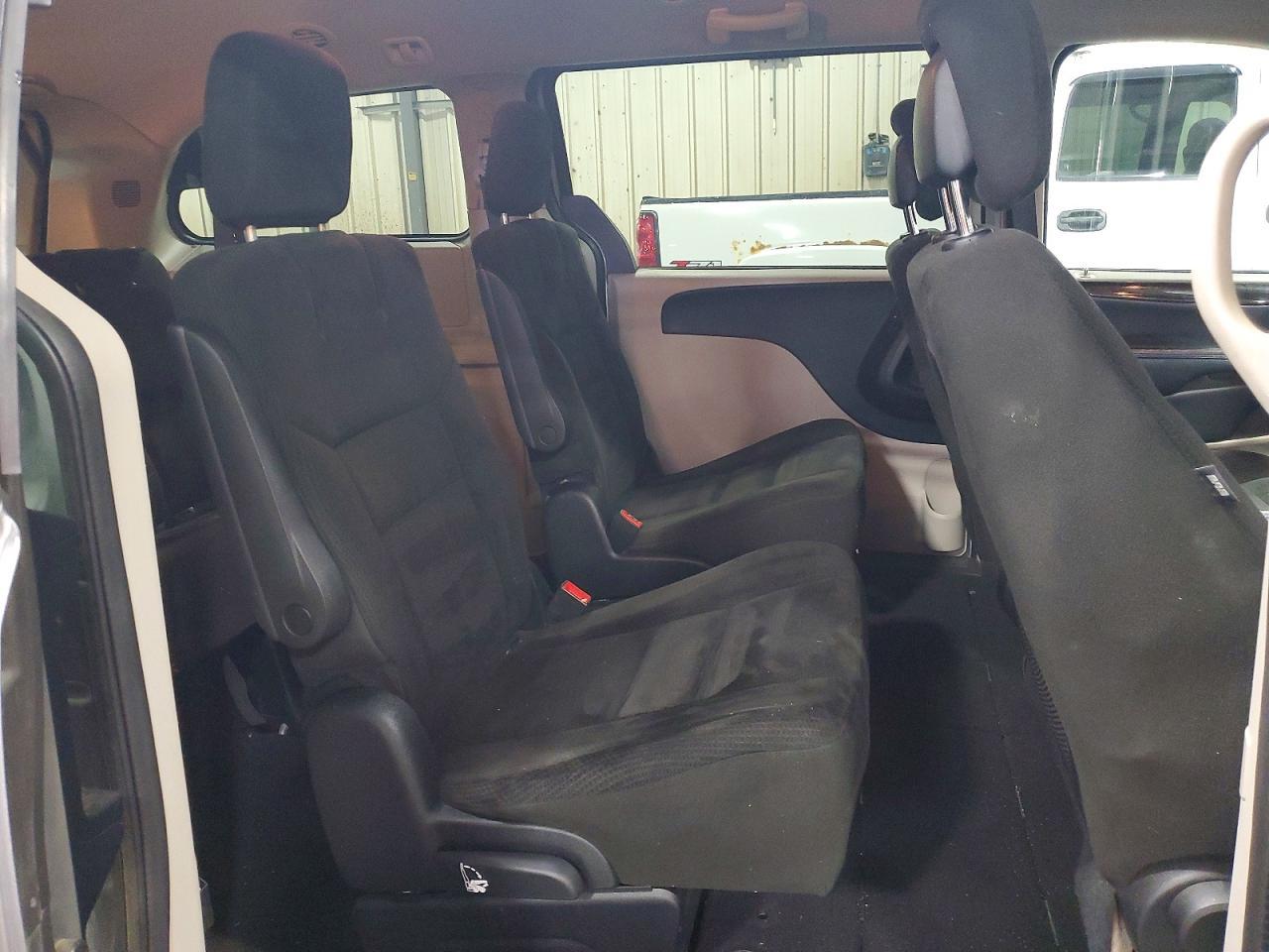 2016 Dodge Grand Caravan Sxt - zdjęcie 11
