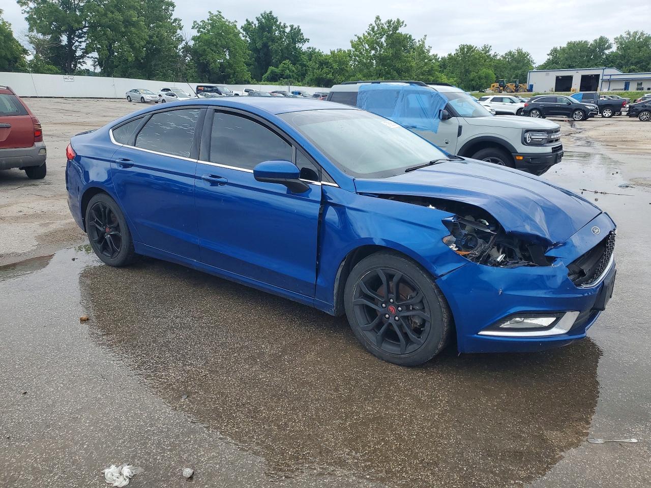2017 Ford Fusion S - zdjęcie 4