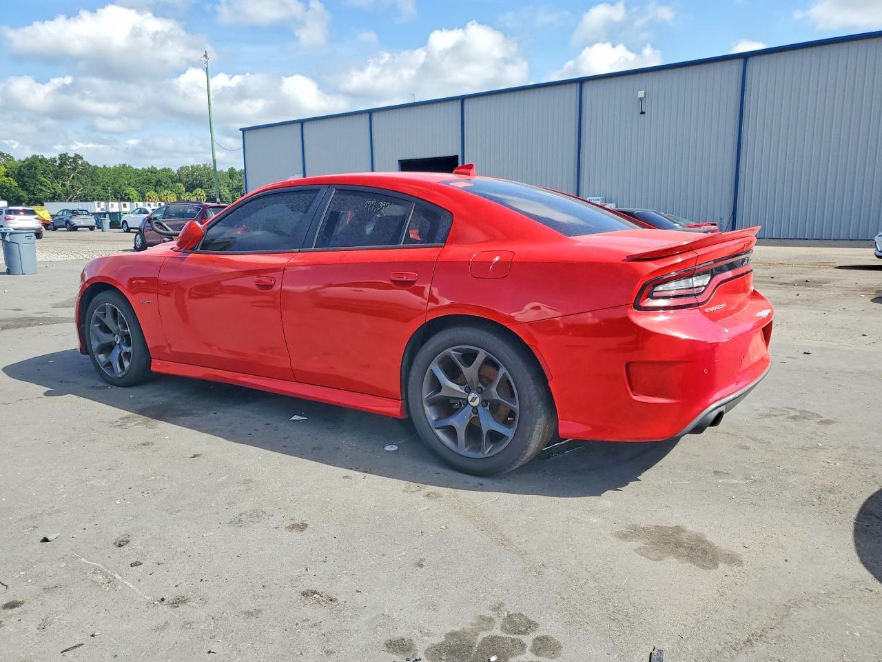 2019 Dodge Charger R - zdjęcie 2