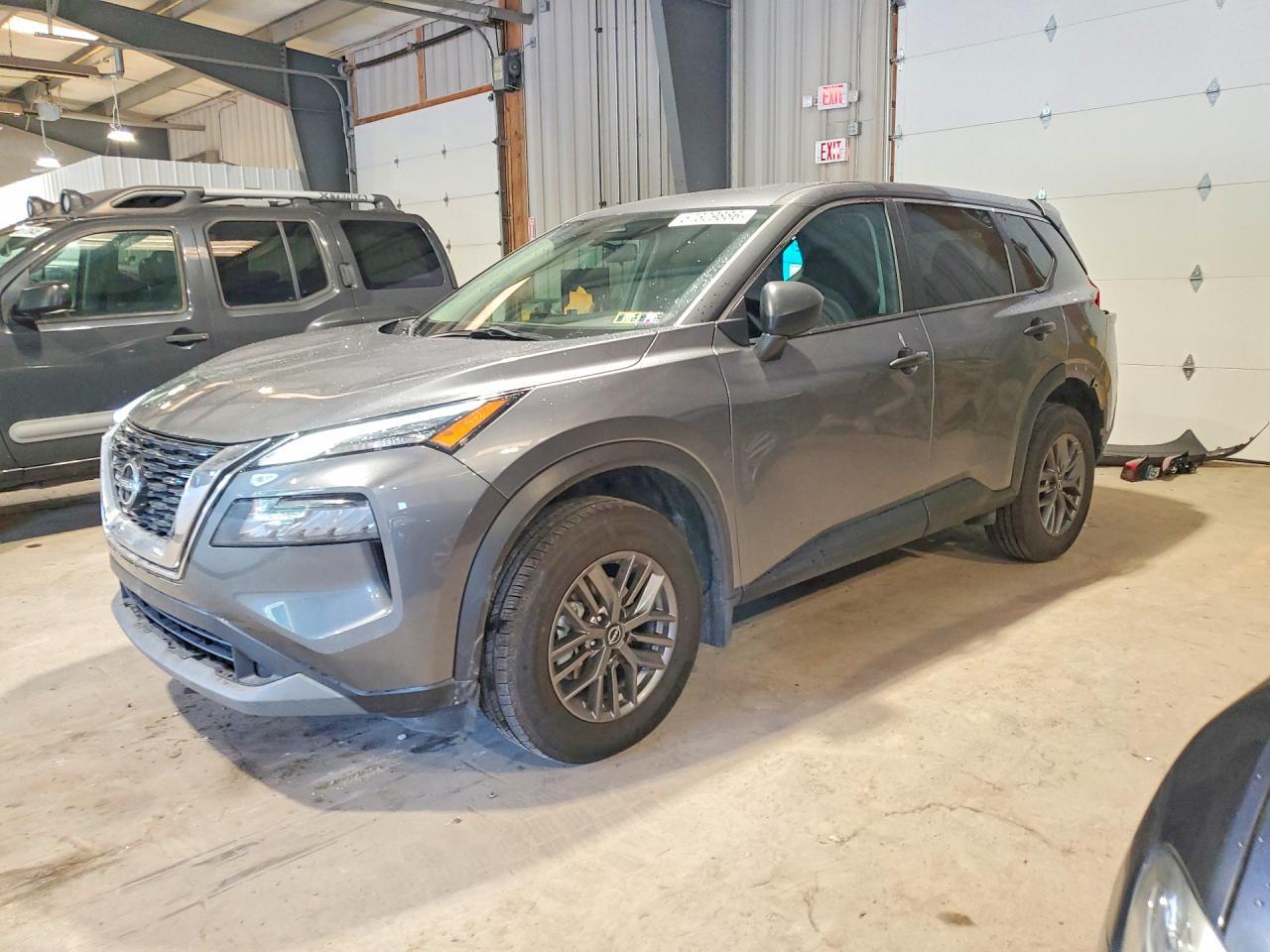 2023 Nissan Rogue S - zdjęcie główne