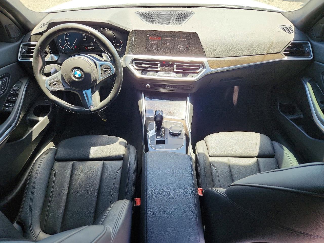 2020 BMW 330I - zdjęcie 8