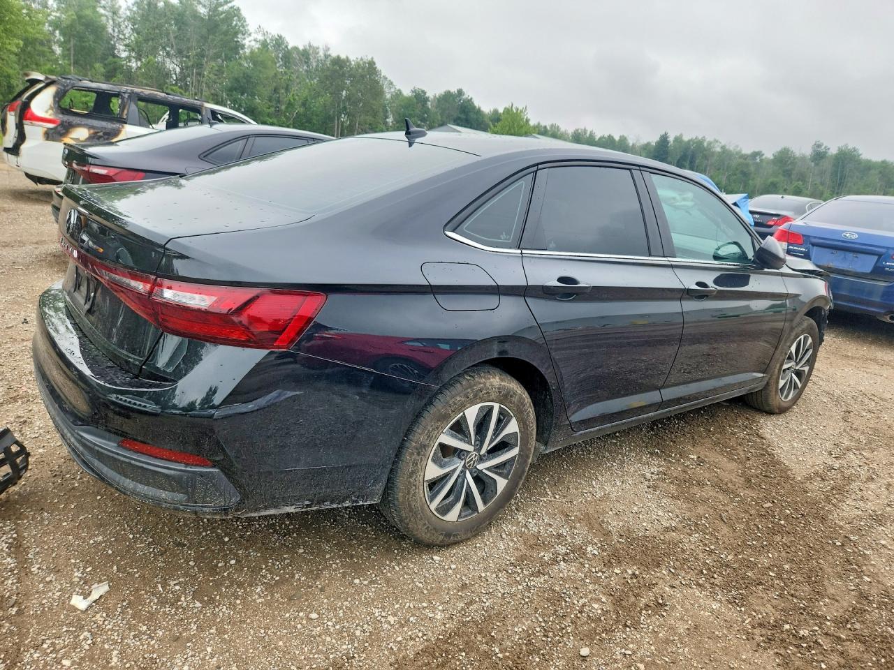 2025 Volkswagen Jetta - zdjęcie 3