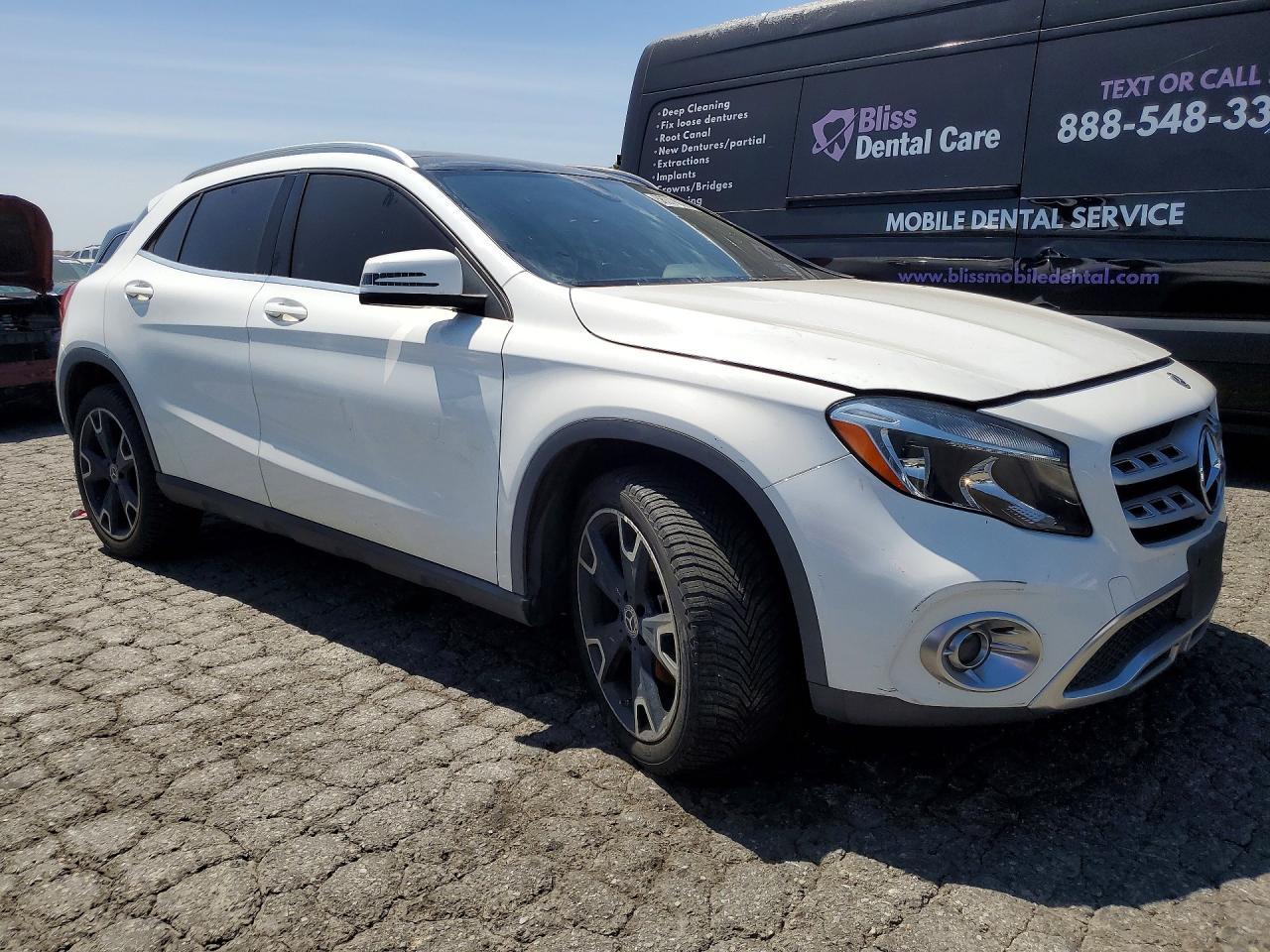 2018 Mercedes-Benz Gla 250 - zdjęcie 4