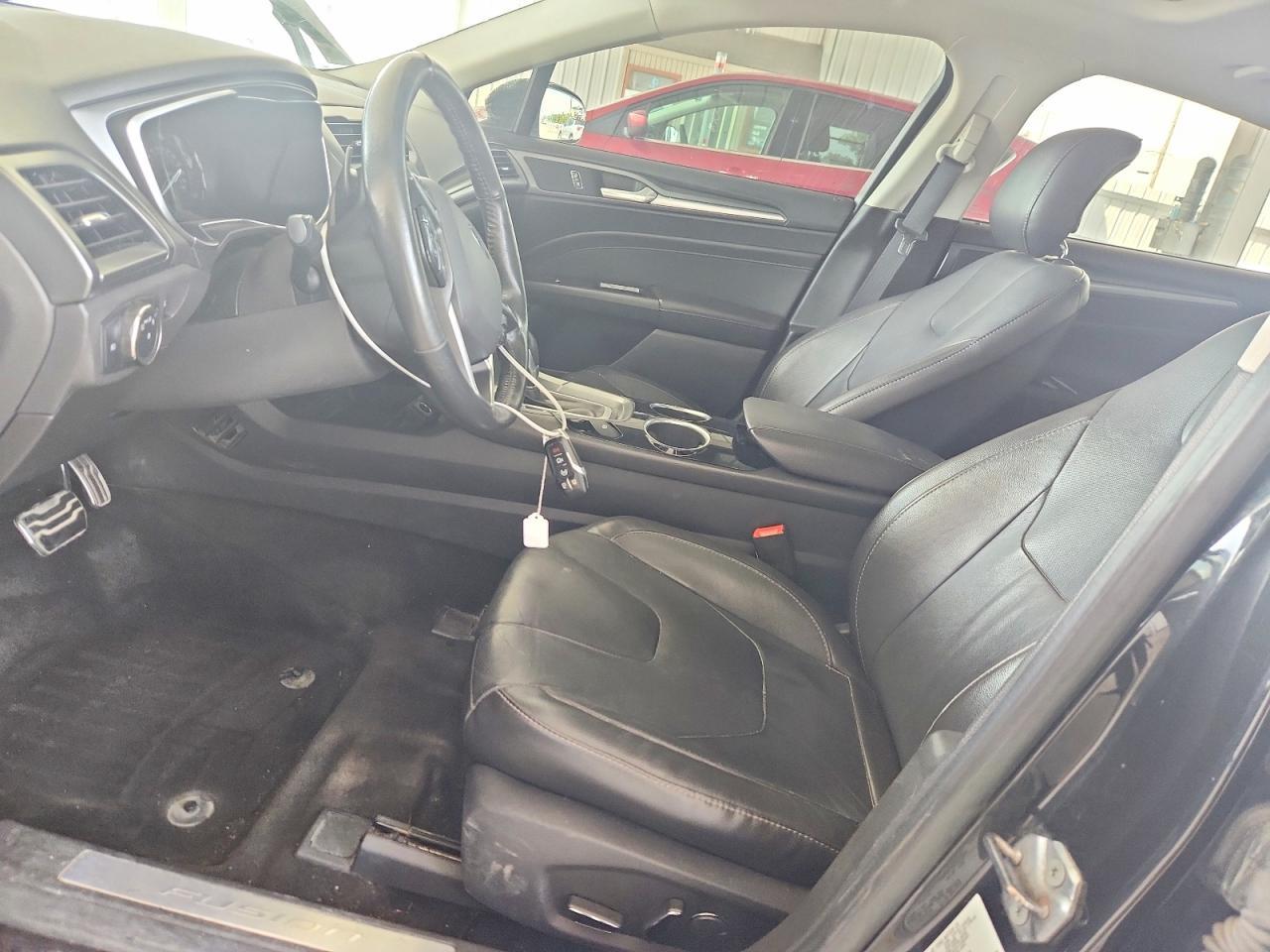 2013 Ford Fusion Titanium - zdjęcie 7