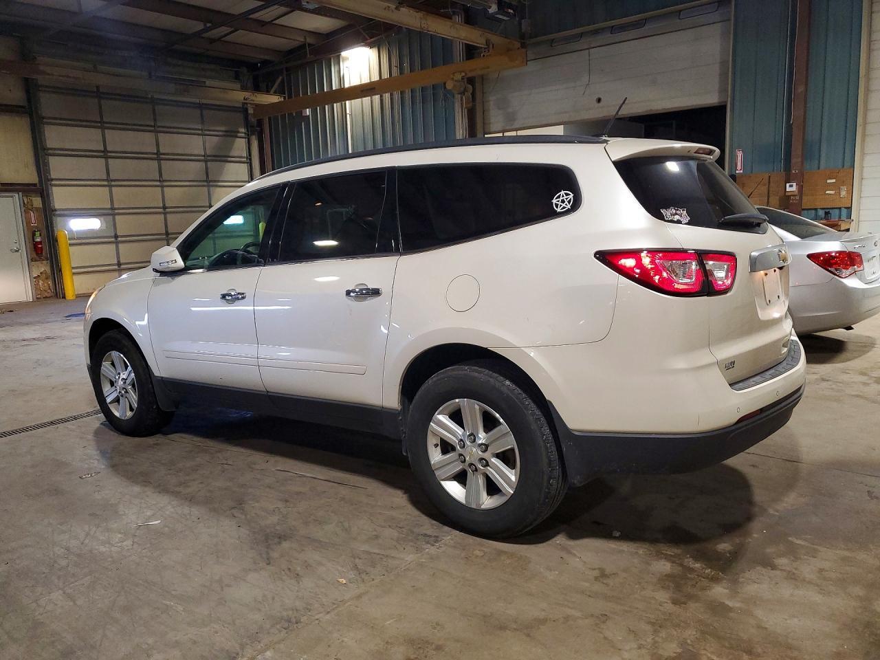 2014 Chevrolet Traverse Lt - zdjęcie 2