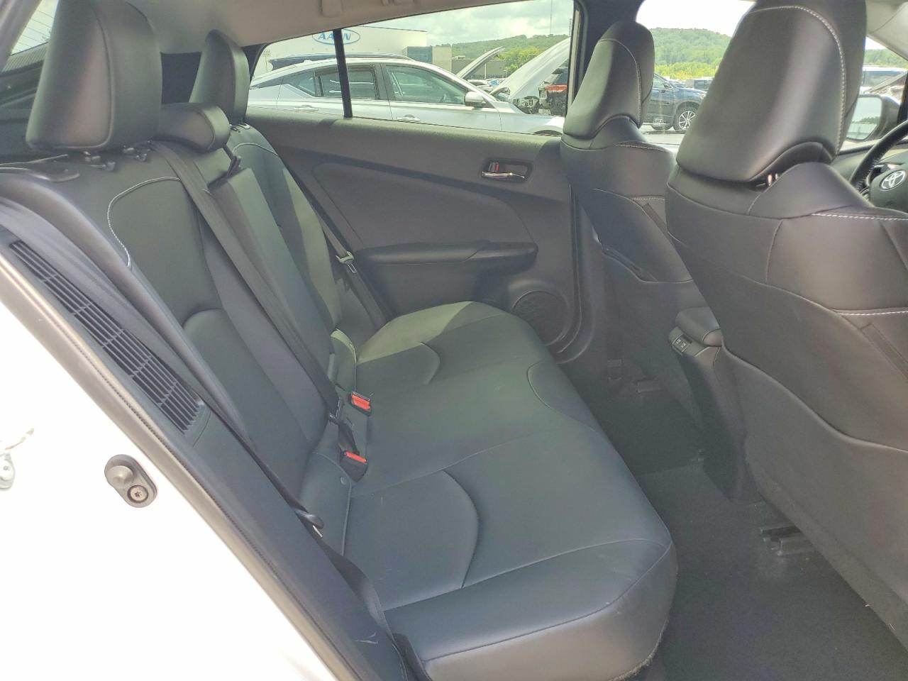 2022 Toyota Prius Prime Limited - zdjęcie 10