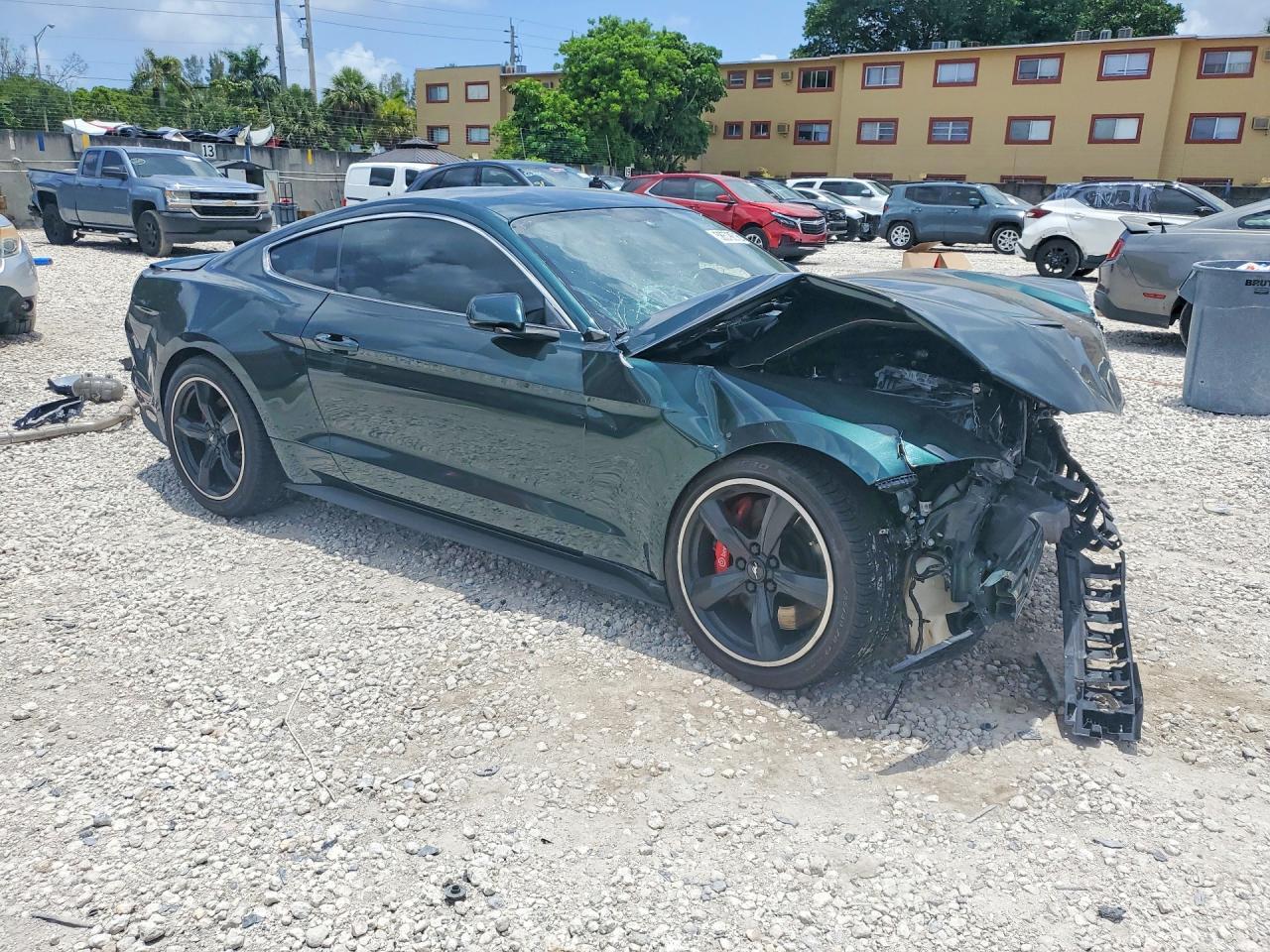 2019 Ford Mustang Bullitt - zdjęcie 4