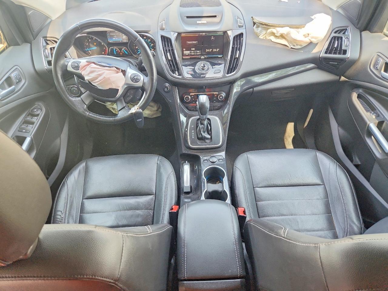 2014 Ford Escape Titanium - zdjęcie 8