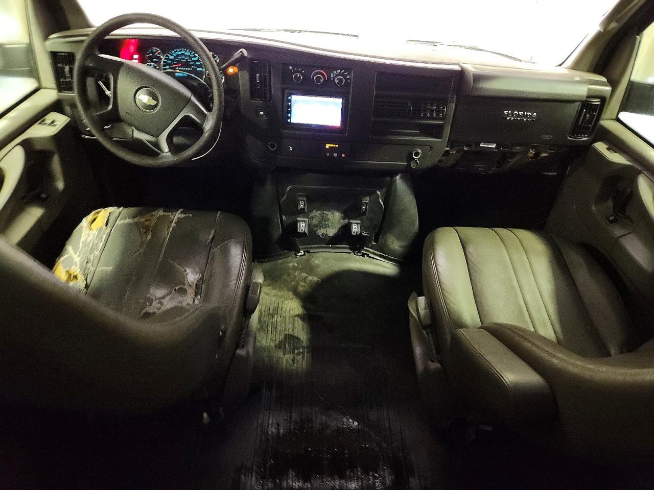 2014 Chevrolet Express G1500 - zdjęcie 8
