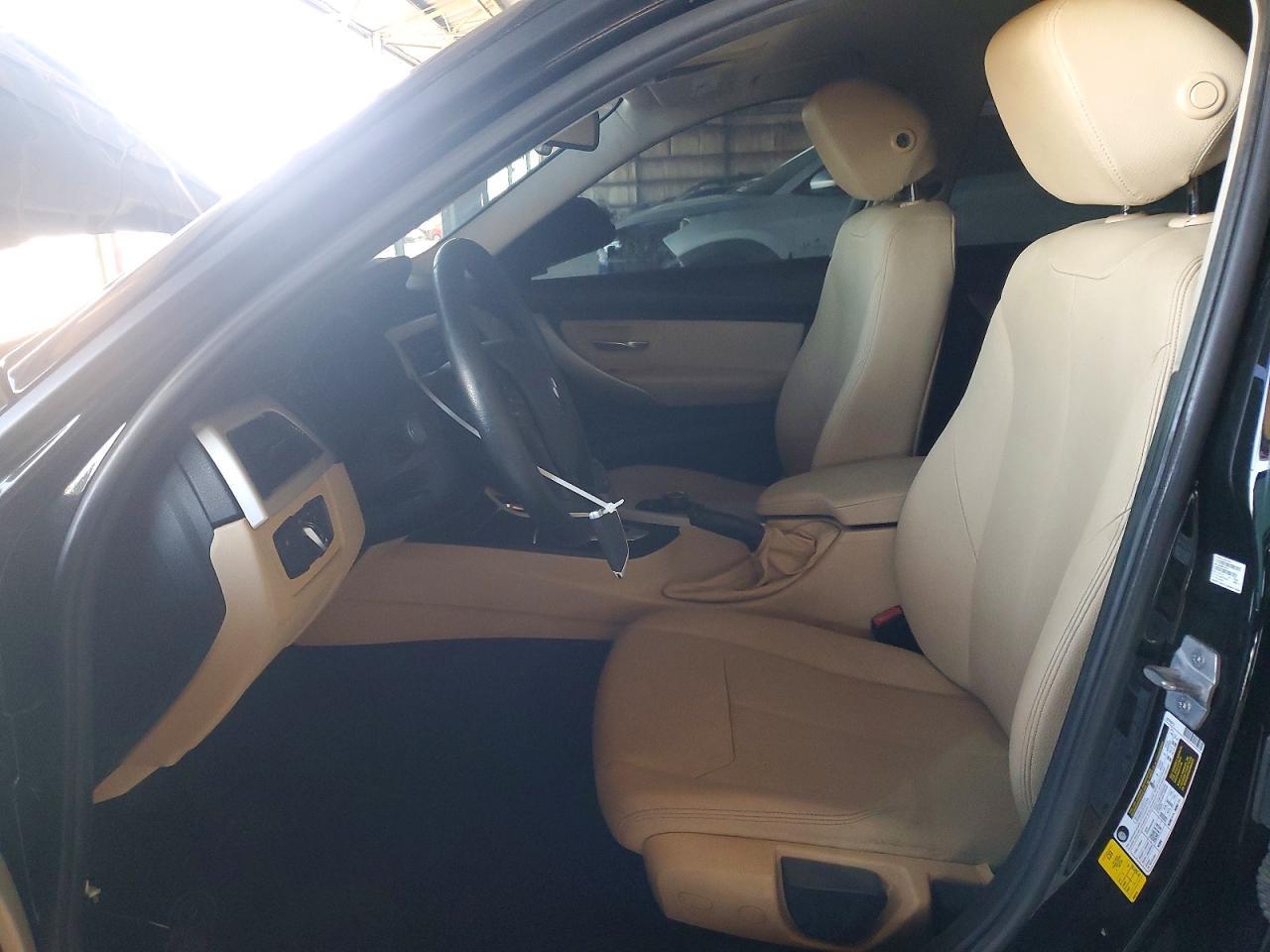 2018 BMW 320 I - zdjęcie 7