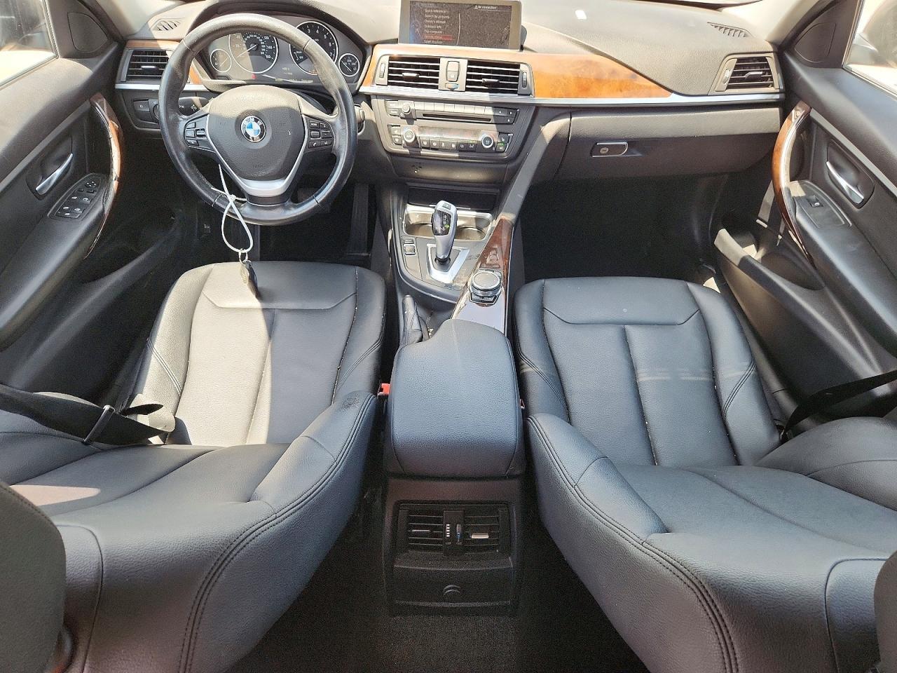 2015 BMW 328 Xi - zdjęcie 8