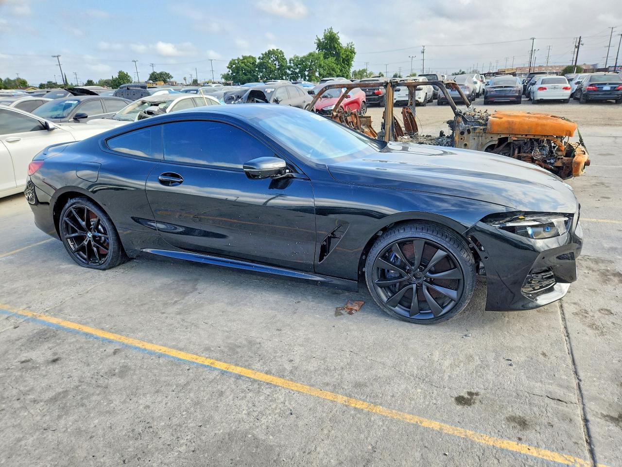 2019 BMW M850Xi - zdjęcie 4